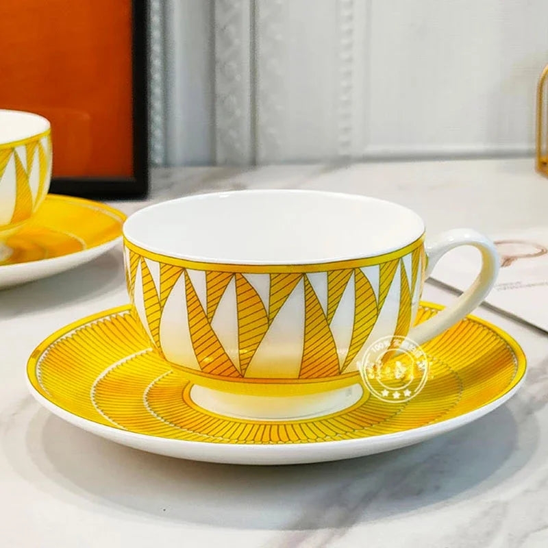 Sunshine Elegance – European Porcelain Gift Set